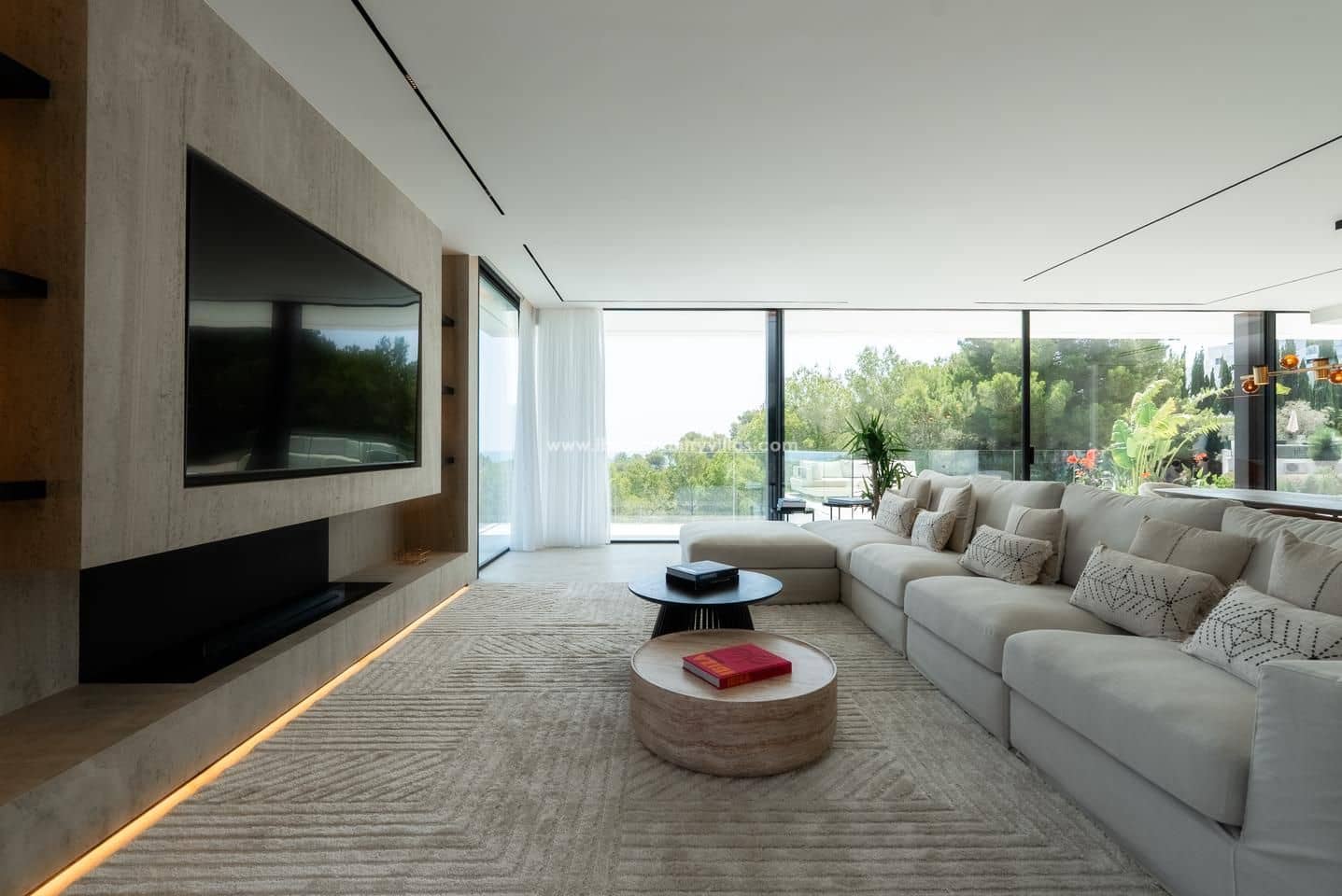 7 soverom Villa til salgs i Roca Llisa med svømmebasseng - € 6 800 000 (Ref: 8451342)