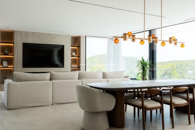 7 sypialnia Willa na sprzedaż w Roca Llisa, Santa Eulalia / Santa Eularia z basenem - 6 800 000 € (Ref: 8451342)