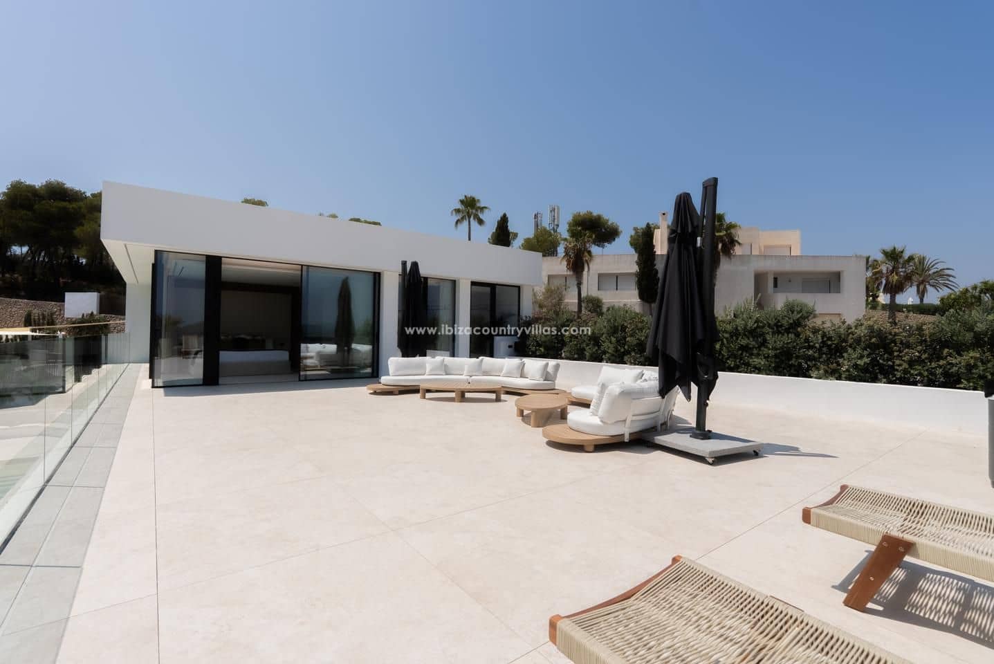 7 soverom Villa til salgs i Roca Llisa med svømmebasseng - € 6 800 000 (Ref: 8451342)