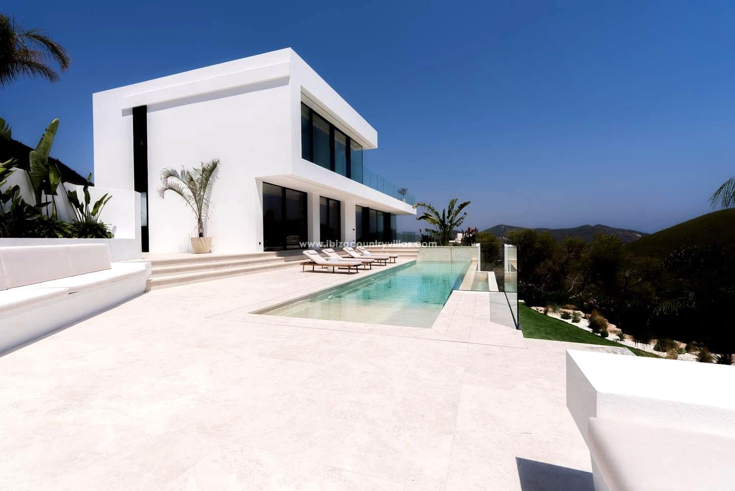 7 bedroom Villa for sale in Roca Llisa with pool - € 6,300,000 (Ref: 8451342)