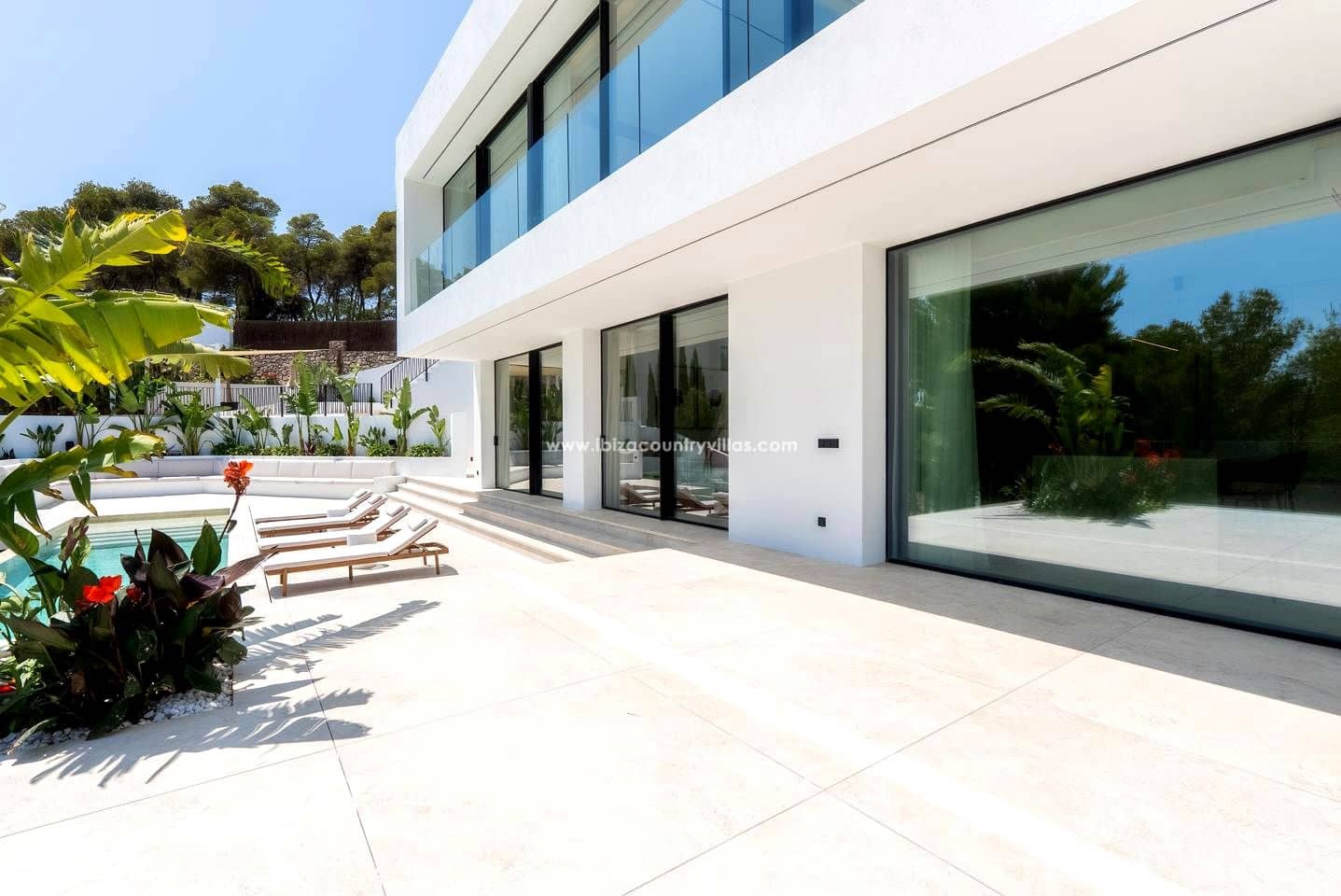 7 bedroom Villa for sale in Roca Llisa with pool - € 6,300,000 (Ref: 8451342)