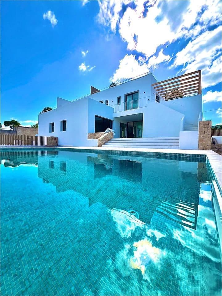 4 soveværelse Bungalow til salg i San Jose / Sant Josep de Sa Talaia med swimmingpool - € 1.750.000 (Ref: 8453881)