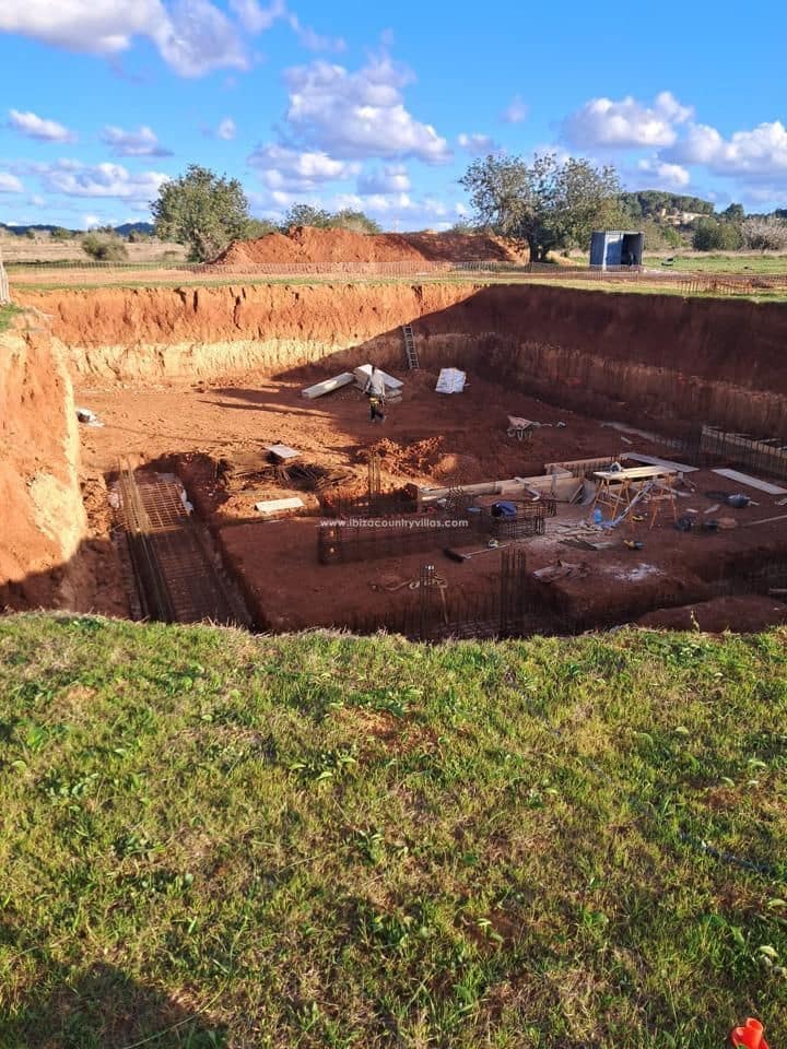 Grunde uden byggetilladelser til salg i Santa Eulalia / Santa Eularia - € 2.840.000 (Ref: 8524783)