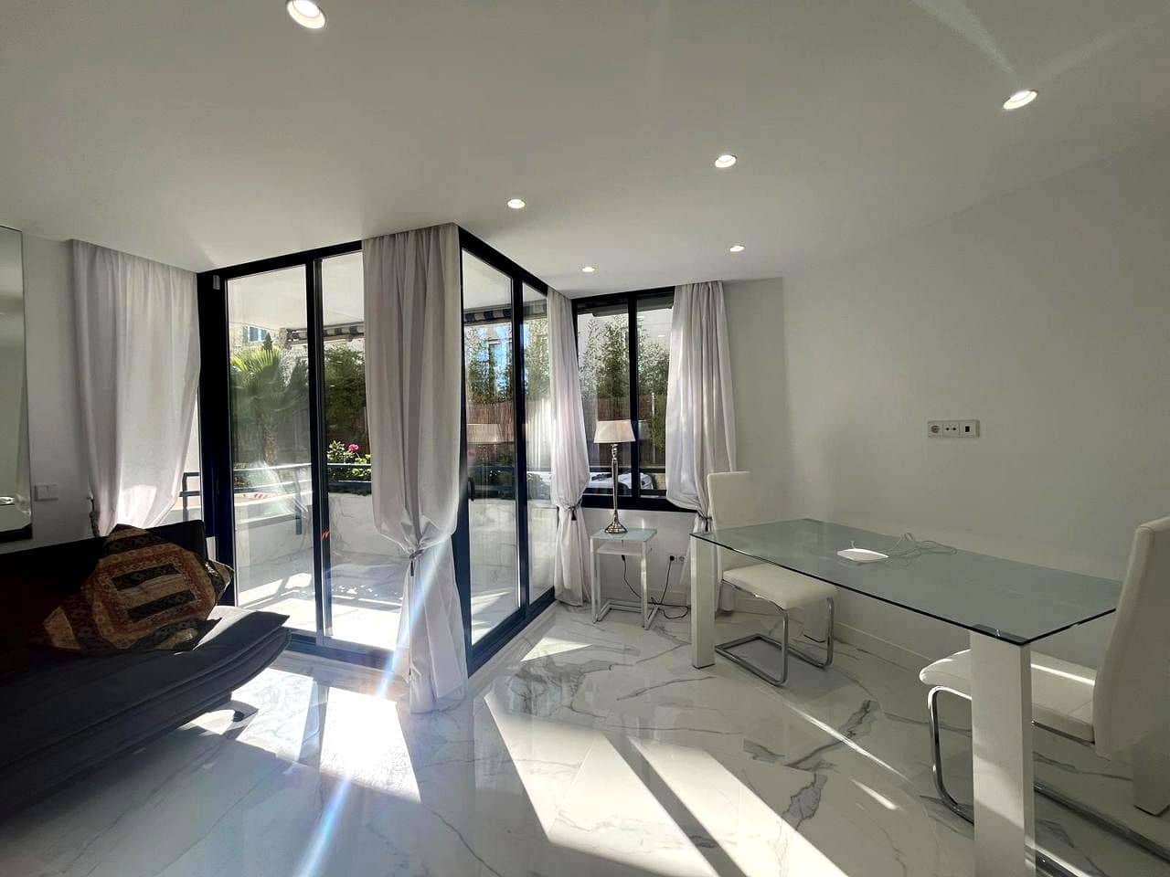 1 bedroom Flat for sale in Ibiza / Eivissa town - € 650,000 (Ref: 9025394)