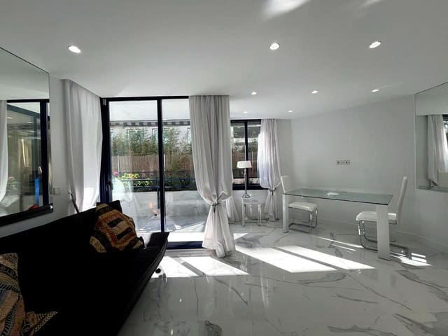 1 bedroom Flat for sale in Ibiza / Eivissa town - € 650,000 (Ref: 9025394)