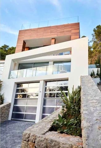 5 bedroom Villa for sale in Santa Eulalia / Santa Eularia with pool garage - € 3,200,000 (Ref: 9025402)