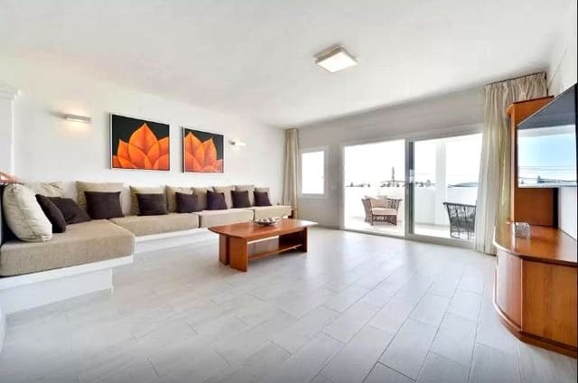 8 Zimmer Villa zu verkaufen in Nuestra Señora de Jesus, Santa Eulalia / Santa Eularia - 2.695.000 € (Ref: 9025410)