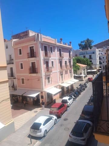 2 bedroom Flat for sale in Ibiza / Eivissa town - € 415,000 (Ref: 9026169)
