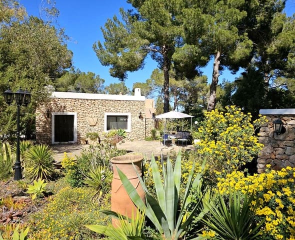 5 slaapkamer Finca/Landhuis te koop in Ibiza dorp - € 3.900.000 (Ref: 9026171)
