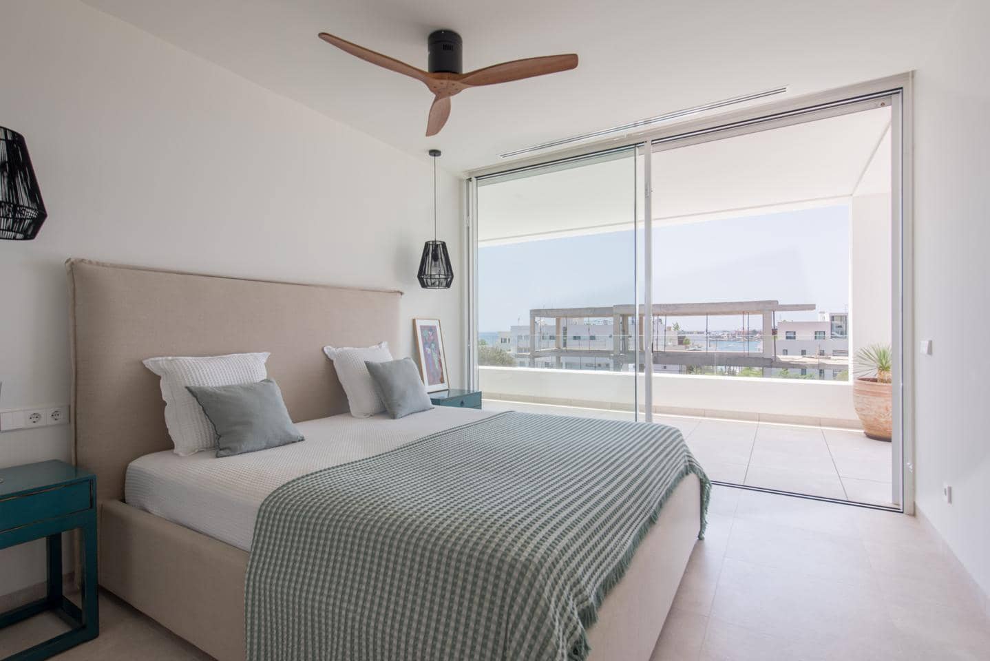 4 soveværelse Villa til salg i Cap Martinet med swimmingpool - € 4.850.000 (Ref: 9061490)