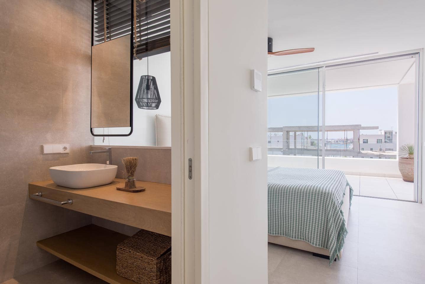 4 soveværelse Villa til salg i Cap Martinet med swimmingpool - € 4.850.000 (Ref: 9061490)