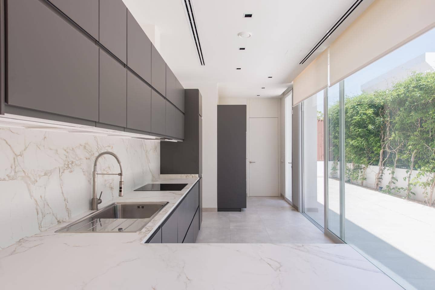 4 soveværelse Villa til salg i Cap Martinet med swimmingpool - € 4.850.000 (Ref: 9061490)