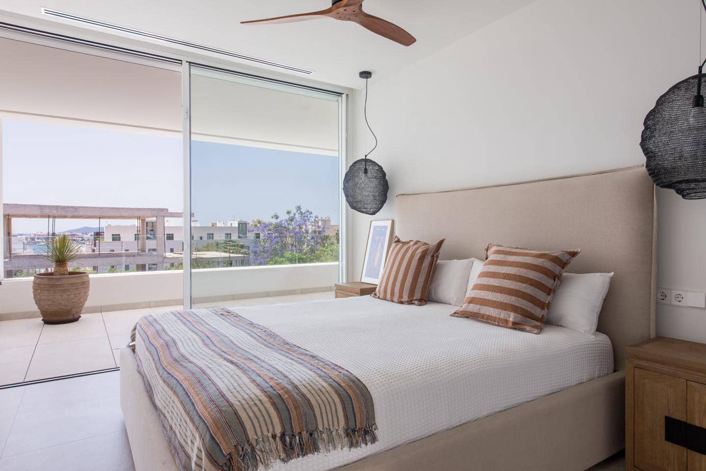 4 soveværelse Villa til salg i Cap Martinet med swimmingpool - € 4.850.000 (Ref: 9061490)