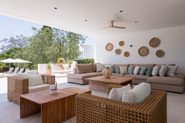 4 soveværelse Villa til salg i Cap Martinet, Ibiza by med swimmingpool - € 4.850.000 (Ref: 9061490)