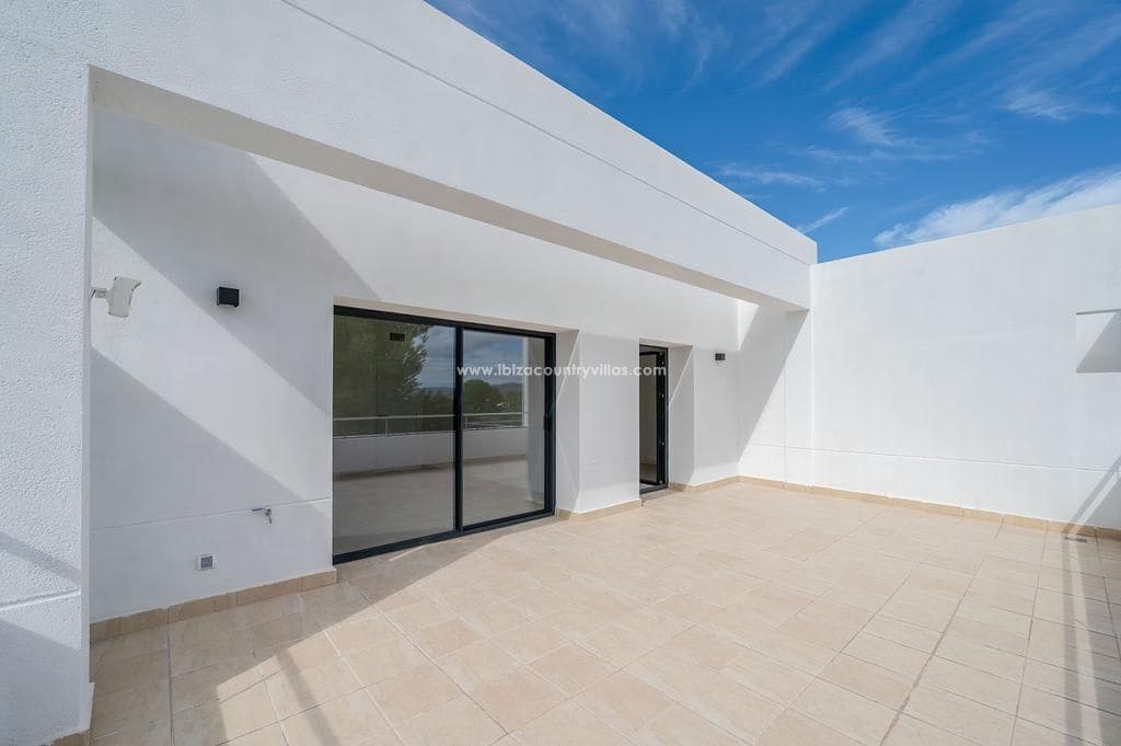 3 makuuhuone Huvila myytävänä paikassa San Jose / Sant Josep de Sa Talaia mukana uima-altaan - 1 200 000 € (Ref: 9080702)