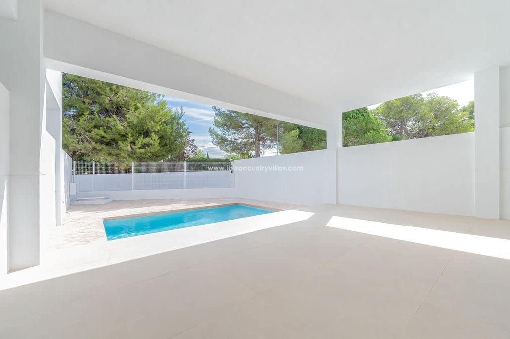 3 makuuhuone Huvila myytävänä paikassa San Jose / Sant Josep de Sa Talaia mukana uima-altaan - 1 200 000 € (Ref: 9080702)