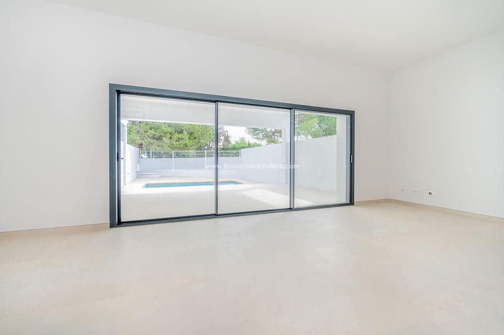 3 makuuhuone Huvila myytävänä paikassa San Jose / Sant Josep de Sa Talaia mukana uima-altaan - 1 200 000 € (Ref: 9080702)