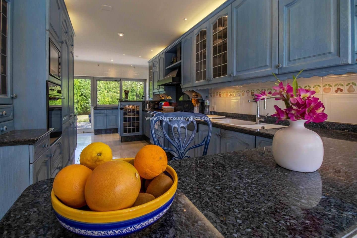 5 bedroom Villa for sale in Nuestra Senora de Jesus with pool - € 3,960,000 (Ref: 9503365)