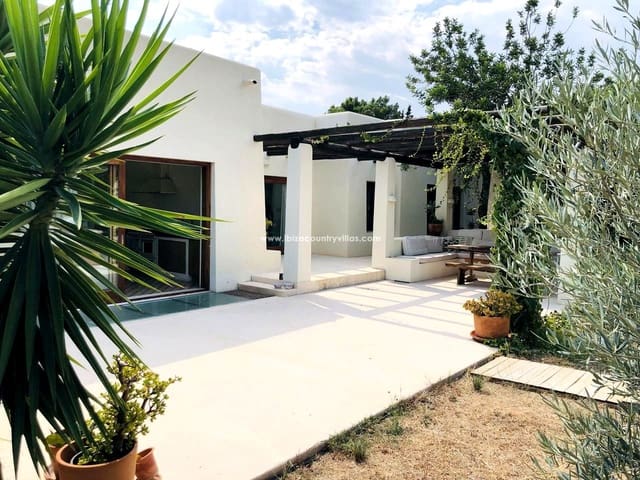 6 bedroom Villa for sale in Sant Carles de Peralta, Santa Eulalia / Santa Eularia - € 5,850,000 (Ref: 9503366)