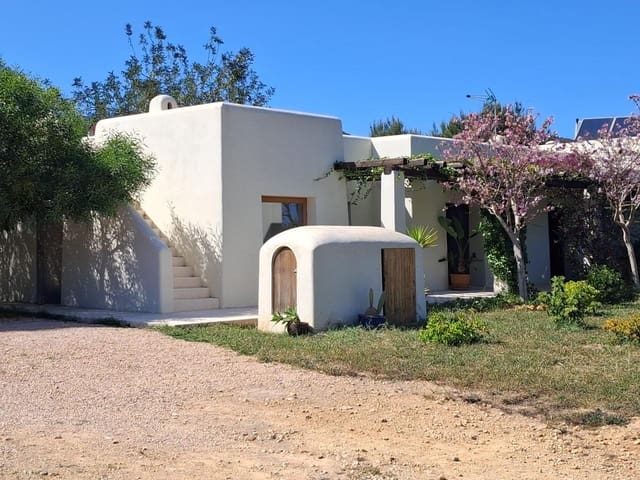 6 soveværelse Villa til salg i Sant Carles de Peralta, Santa Eulalia / Santa Eularia med swimmingpool - € 5.500.000 (Ref: 9503366)