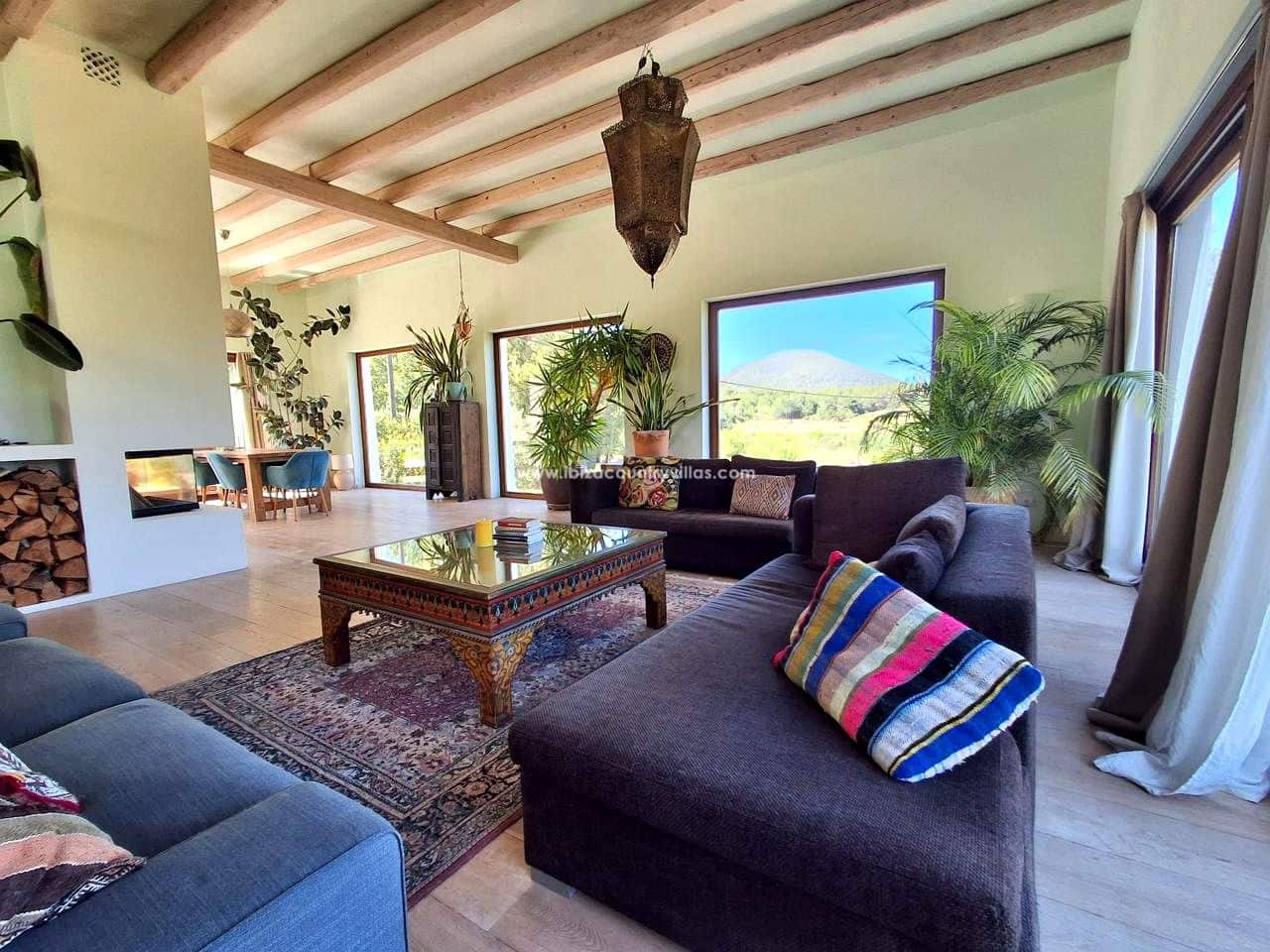 6 slaapkamer Villa te koop in Sant Carles de Peralta met zwembad - € 5.500.000 (Ref: 9503366)