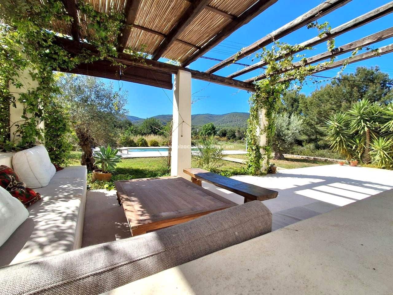 6 slaapkamer Villa te koop in Sant Carles de Peralta met zwembad - € 5.500.000 (Ref: 9503366)