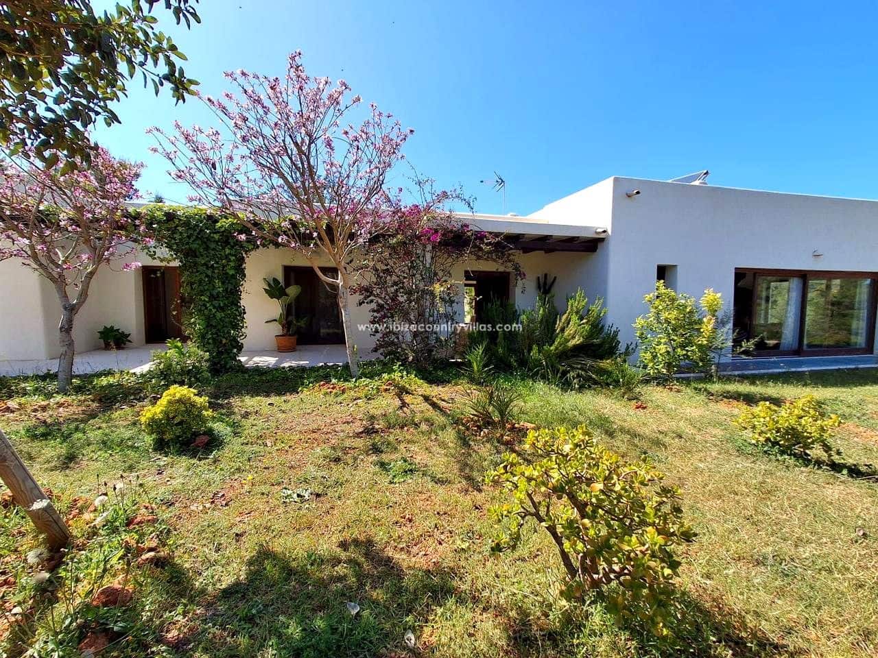6 slaapkamer Villa te koop in Sant Carles de Peralta met zwembad - € 5.500.000 (Ref: 9503366)