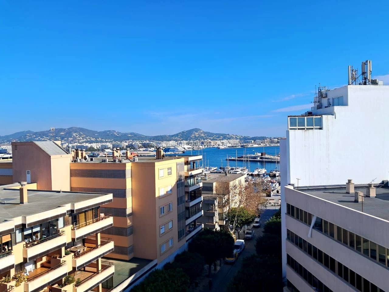 5 soveværelse Lejlighed til salg i Ibiza by med garage - € 1.630.000 (Ref: 9598081)
