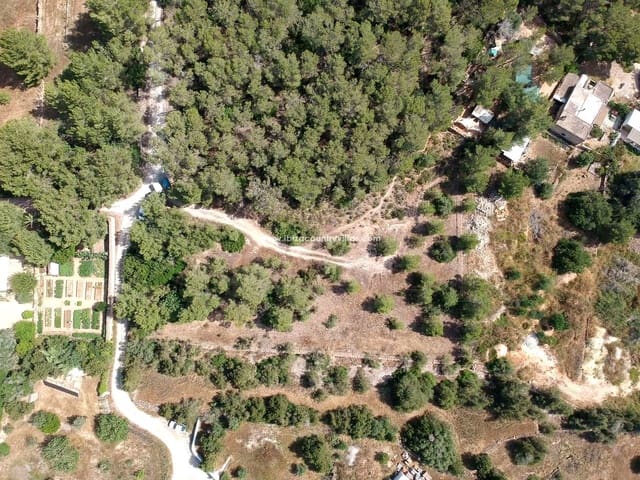 Ubebygd land til salgs i Ibiza by - € 1 980 000 (Ref: 9646116)