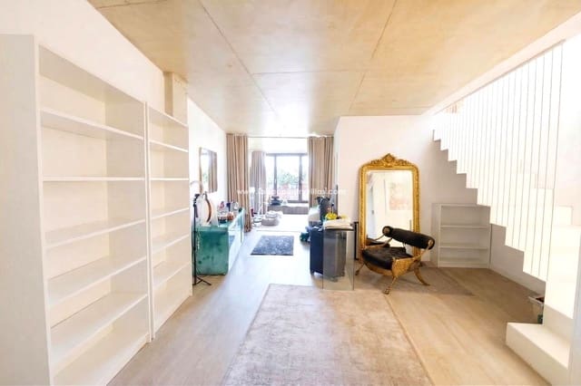 Piso de 4 habitaciones en Ibiza / Eivissa ciudad en venta - 1.395.000 € (Ref: 9713682)