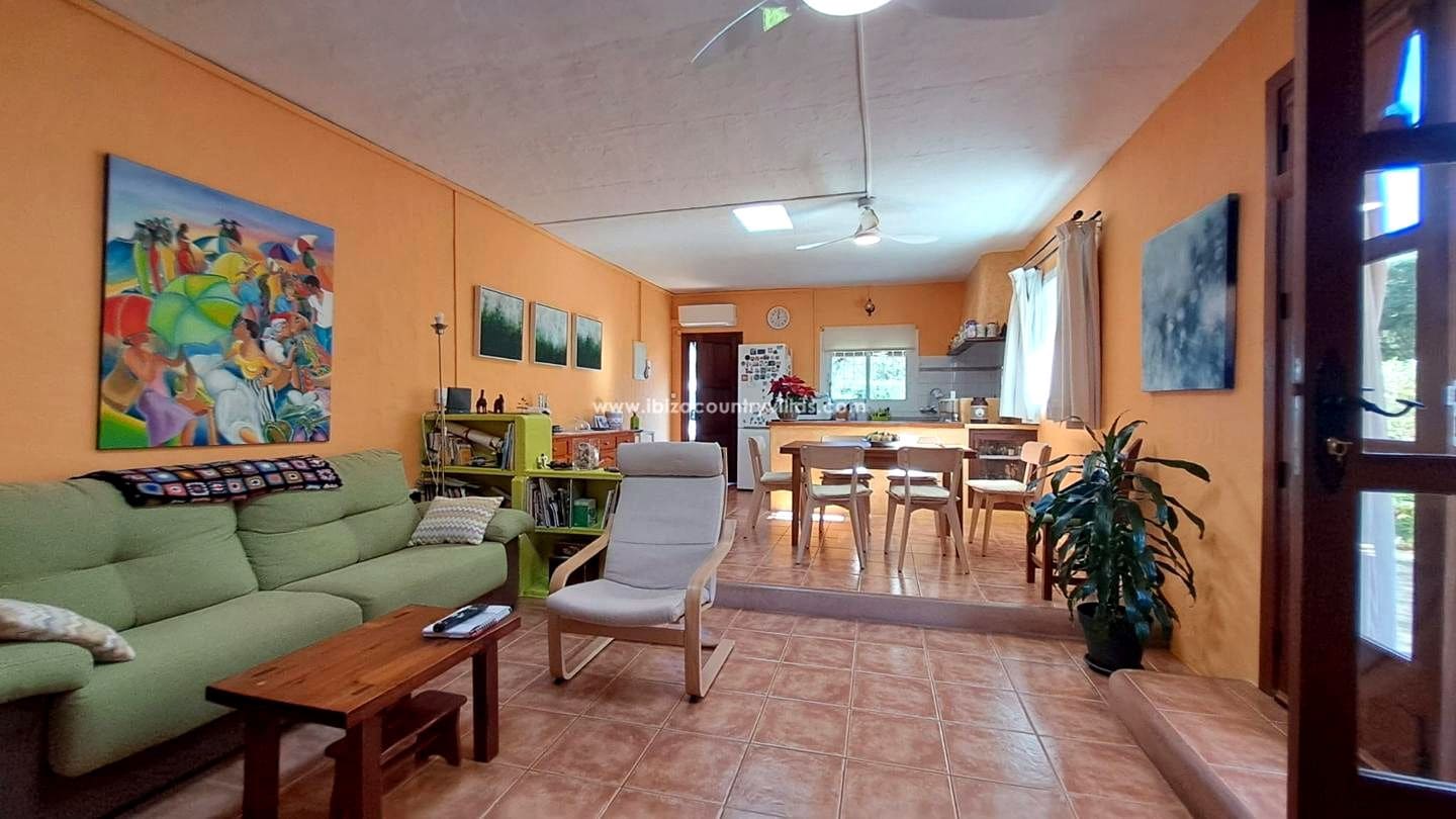 3 Zimmer Villa zu verkaufen in Ibiza / Eivissa Stadt - 1.050.000 € (Ref: 9713683)