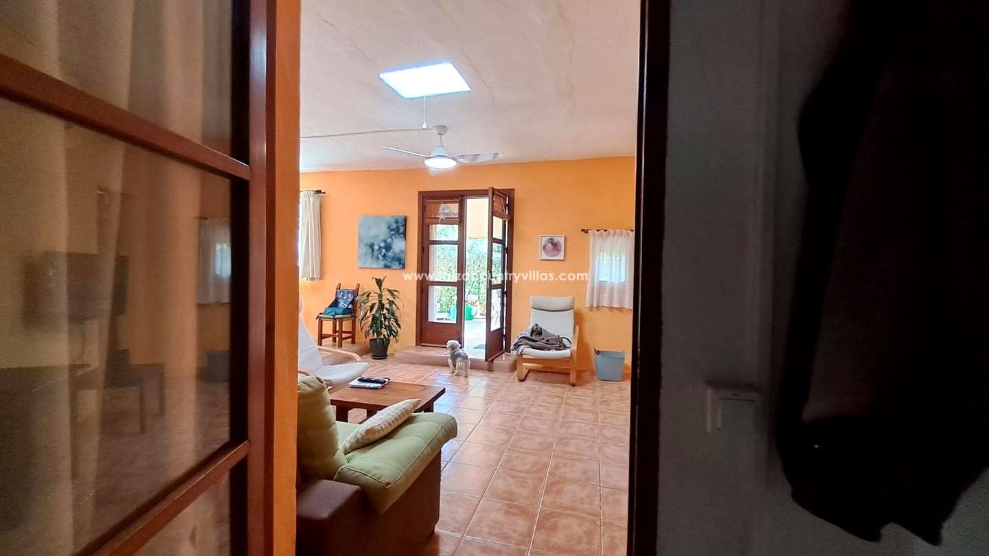 3 Zimmer Villa zu verkaufen in Ibiza / Eivissa Stadt - 1.050.000 € (Ref: 9713683)