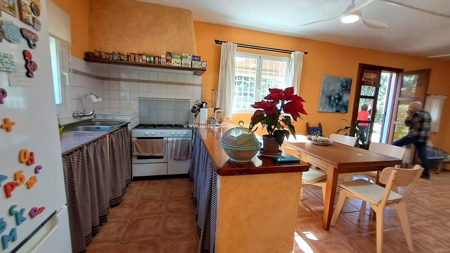 3 Zimmer Villa zu verkaufen in Ibiza / Eivissa Stadt - 1.050.000 € (Ref: 9713683)