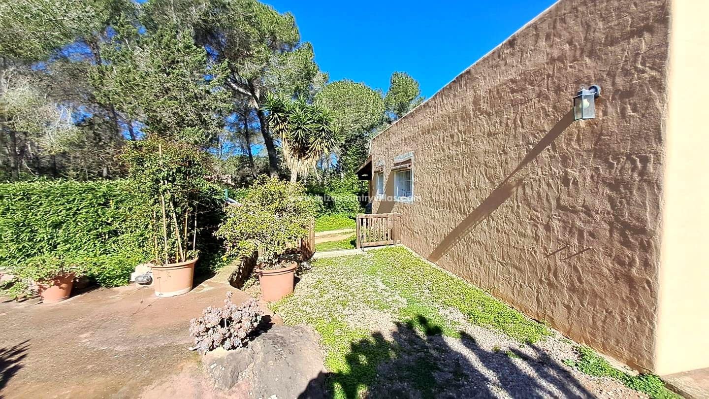 3 Zimmer Villa zu verkaufen in Ibiza / Eivissa Stadt - 1.050.000 € (Ref: 9713683)