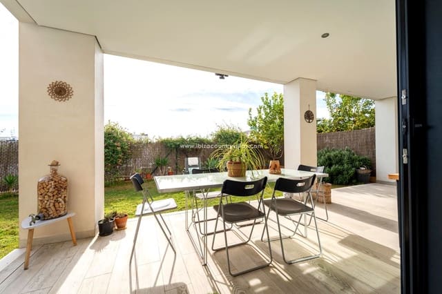 3 sovrum Lägenhet till salu i Santa Eulalia / Santa Eularia - 1 090 000 € (Ref: 9731200)