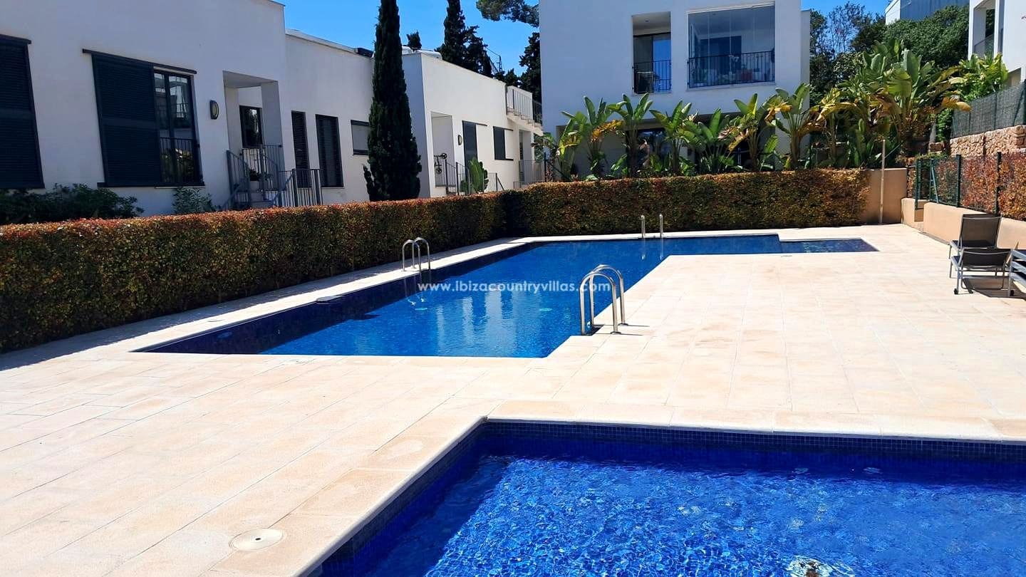3 bedroom Flat for sale in Santa Eulalia / Santa Eularia - € 1,090,000 (Ref: 9731200)