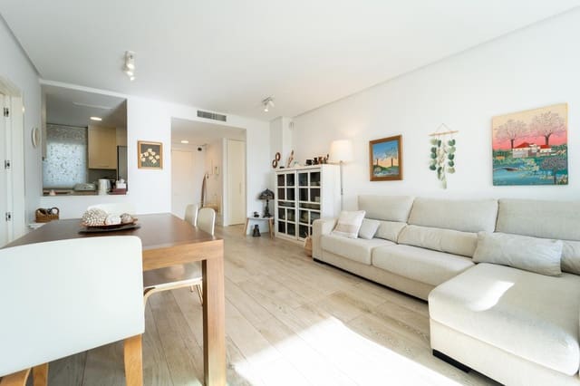 3 soveværelse Lejlighed til salg i Santa Eulalia / Santa Eularia med swimmingpool garage - € 895.000 (Ref: 9731200)