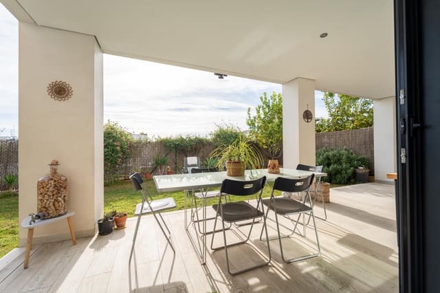 3 soveværelse Lejlighed til salg i Santa Eulalia / Santa Eularia med swimmingpool garage - € 895.000 (Ref: 9731200)