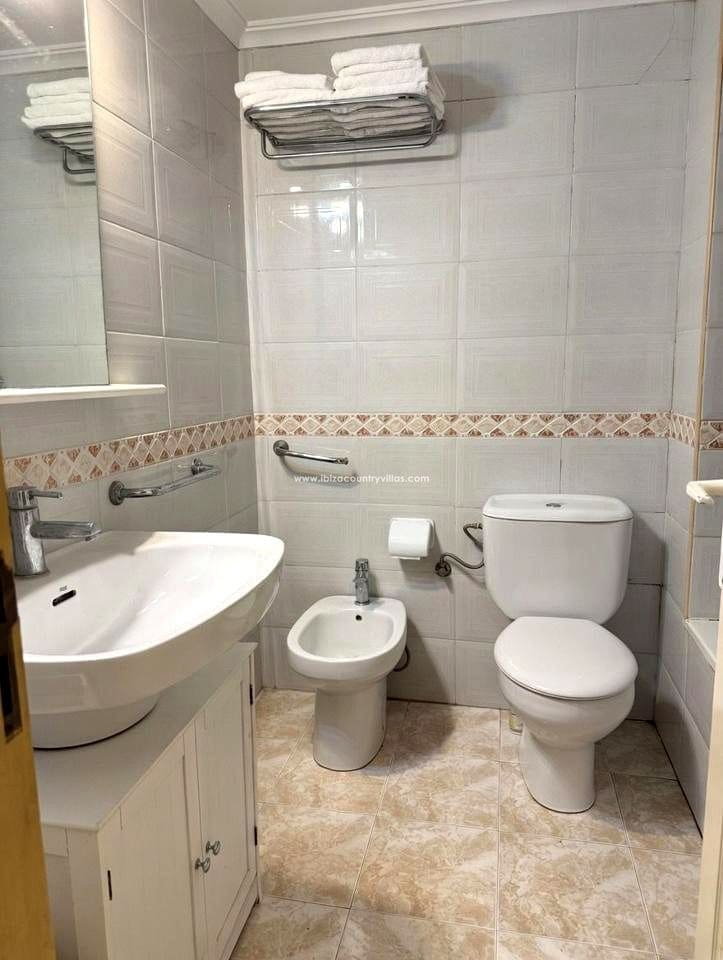 1 bedroom Flat for sale in Ibiza / Eivissa town - € 380,000 (Ref: 9821558)