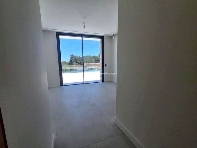 4 chambre Villa/Maison à vendre à Santa Eulalia / Santa Eularia avec piscine garage - 4 900 000 € (Ref: 9877202)