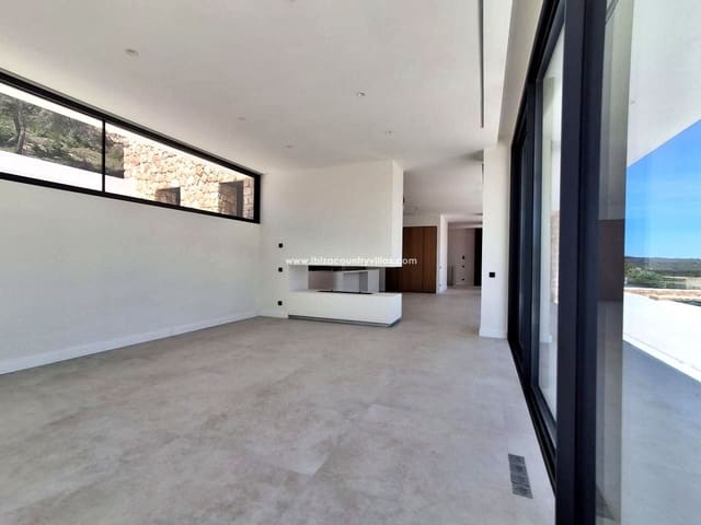 4 chambre Villa/Maison à vendre à Santa Eulalia / Santa Eularia avec piscine garage - 4 900 000 € (Ref: 9877202)