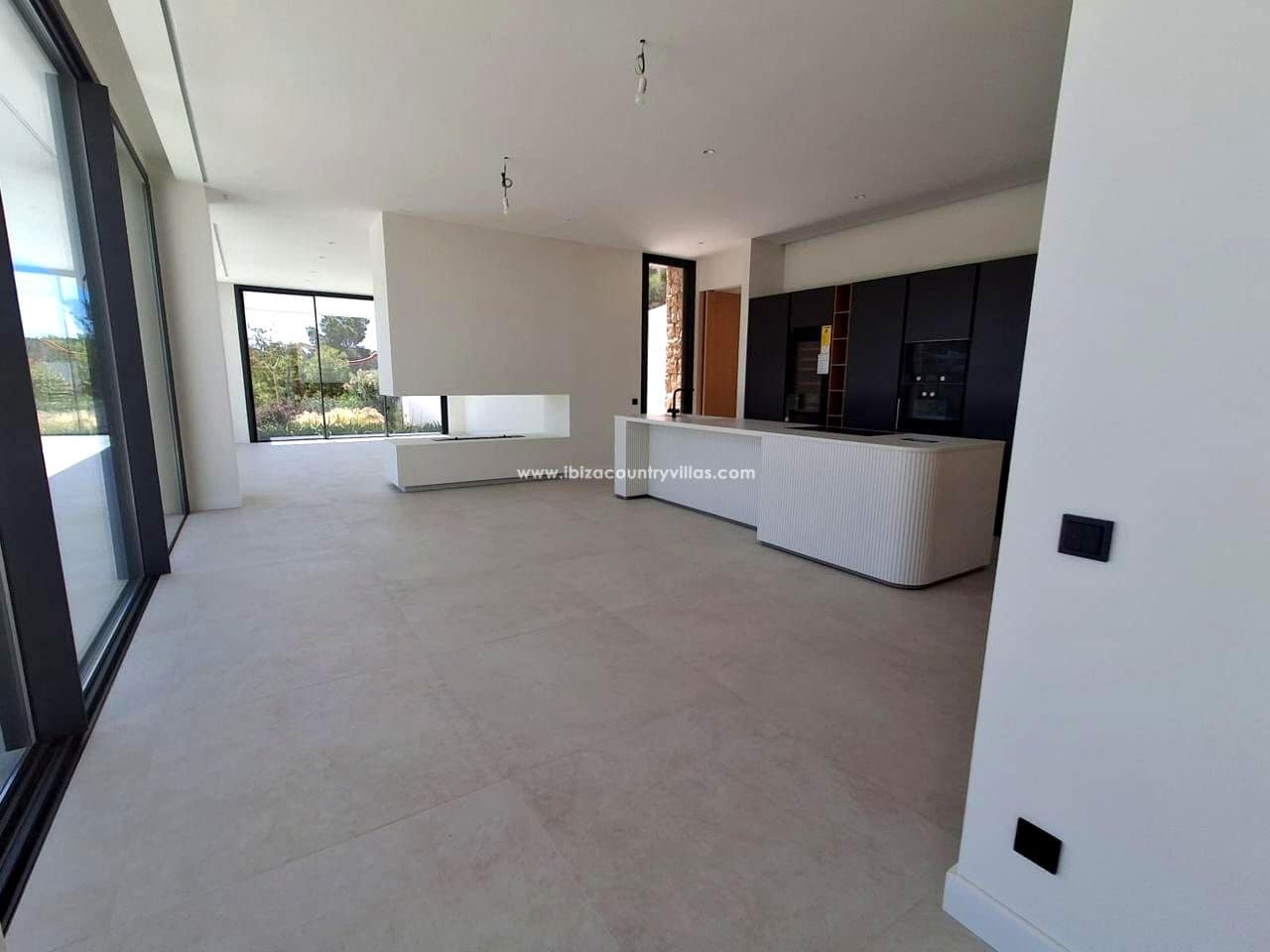 Chalet de 4 habitaciones en Santa Eulalia / Santa Eularia en venta con piscina garaje - 4.900.000 € (Ref: 9877202)