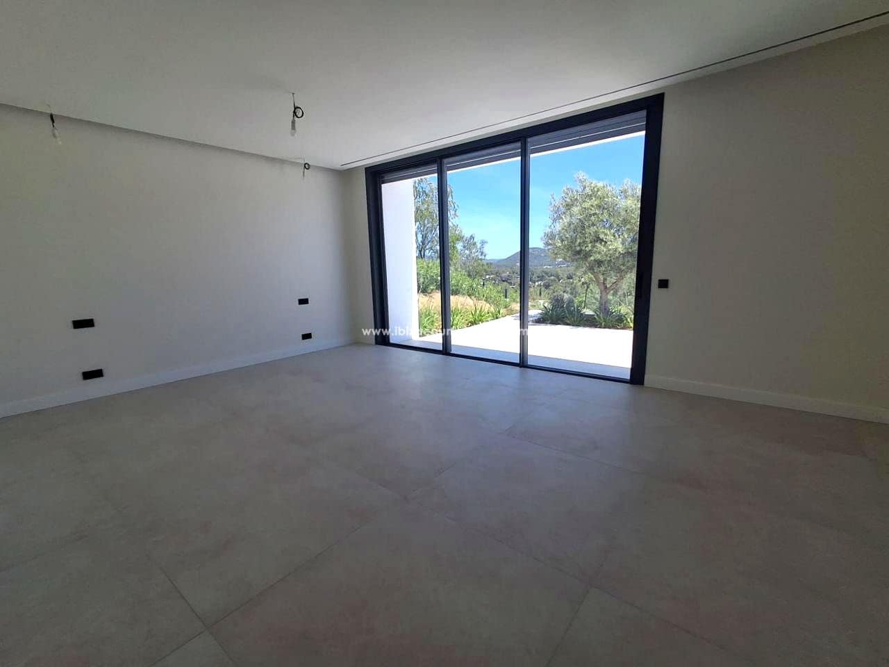 Chalet de 4 habitaciones en Santa Eulalia / Santa Eularia en venta con piscina garaje - 4.900.000 € (Ref: 9877202)