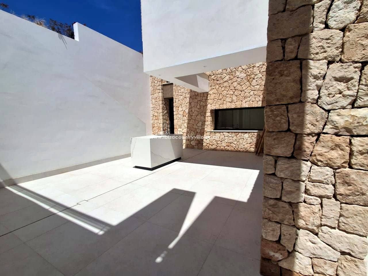 4 camera da letto Villa in vendita in Santa Eulalia / Santa Eularia con piscina garage - 4.400.000 € (Rif: 9877203)