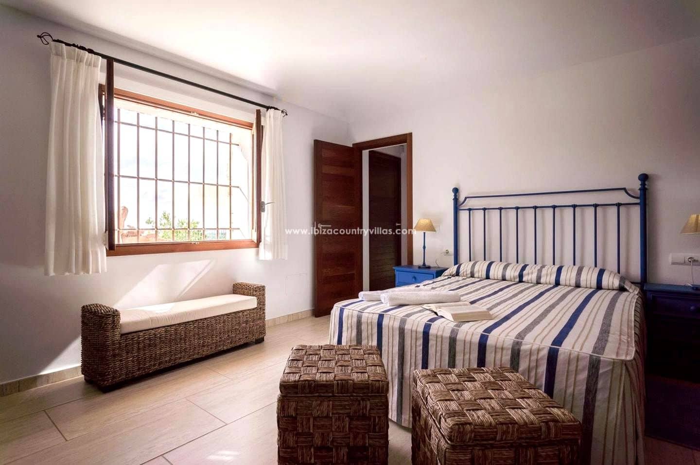 5 soverom Villa til salgs i Santa Eulalia / Santa Eularia med svømmebasseng - € 2 800 000 (Ref: 9883553)