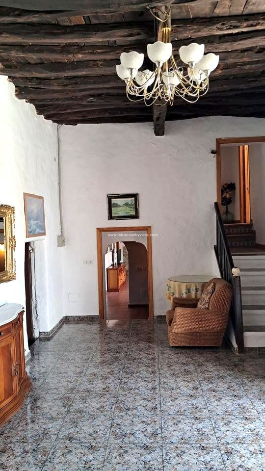 6 bedroom Finca/Country House for sale in Sant Joan de Labritja with pool garage - € 3,300,000 (Ref: 9937293)