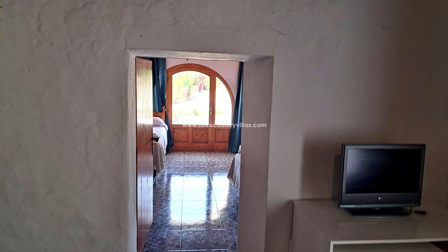 6 bedroom Finca/Country House for sale in Sant Joan de Labritja with pool garage - € 3,300,000 (Ref: 9937293)