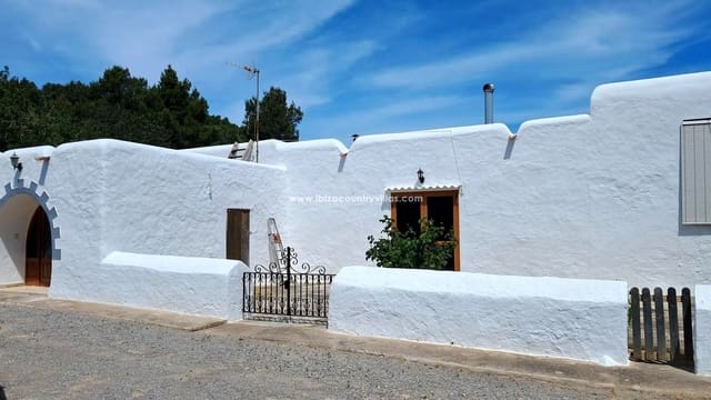 6 sovrum Finca/Hus på landet till salu i Sant Joan de Labritja med pool garage - 3 300 000 € (Ref: 9937293)