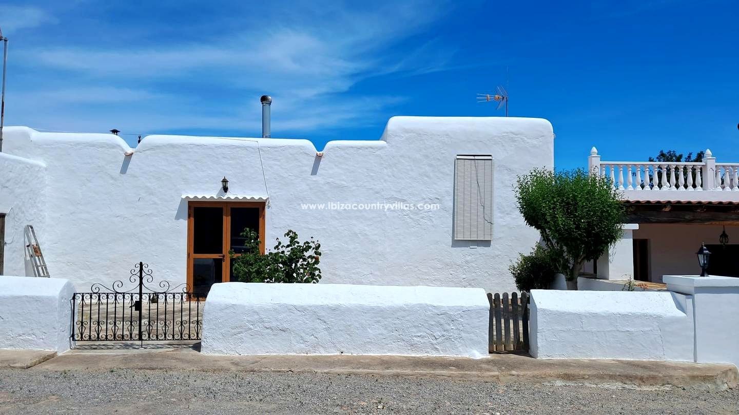 6 bedroom Finca/Country House for sale in Sant Joan de Labritja with pool garage - € 3,300,000 (Ref: 9937293)