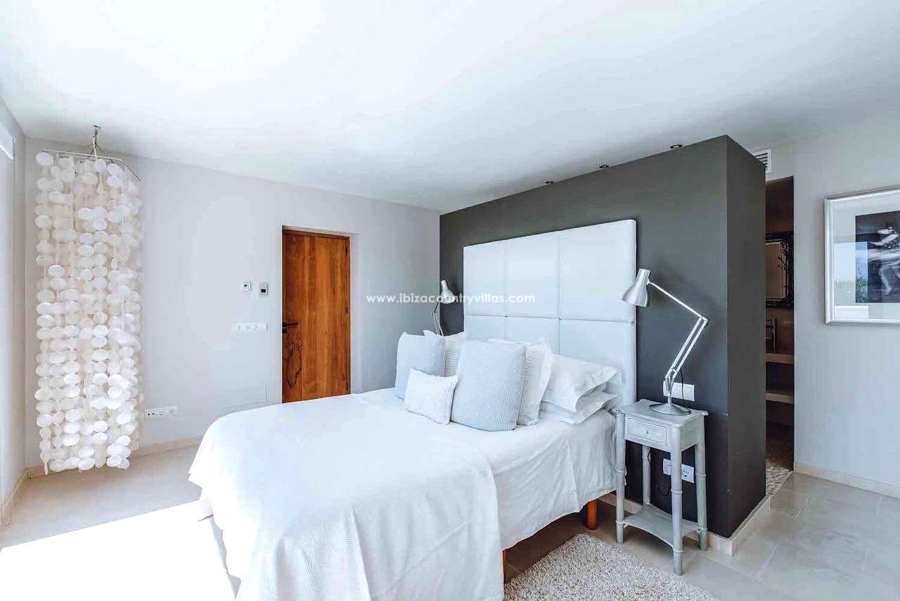 6 sovrum Villa till salu i Ibiza stad med pool - 5 750 000 € (Ref: 9986106)